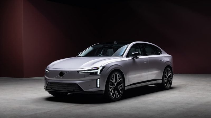La Volvo ES90