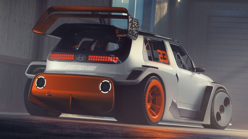 Les designers du centre de style européen de Hyundai implanté à Rüsselsheim en Allemagne a concocté de bolide hors normes.