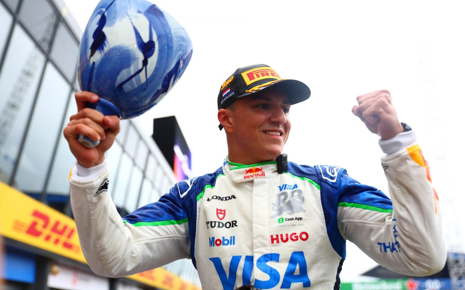 Isack Hadjar crée la sensation : le Français décroche son premier podium en F1 au GP des Pays-Bas 2025