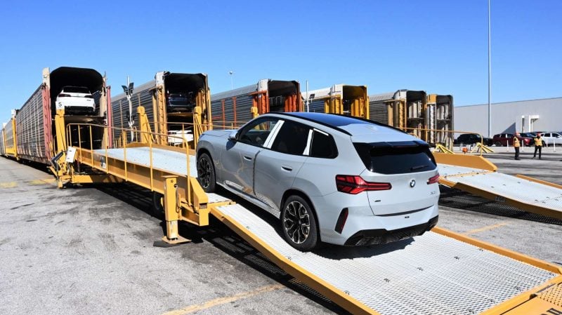 Face au nouveau protectionnisme américain, les constructeurs allemands qui produisent déjà sur place, comme BMW à Spartanbug, s'en sortent mieux.