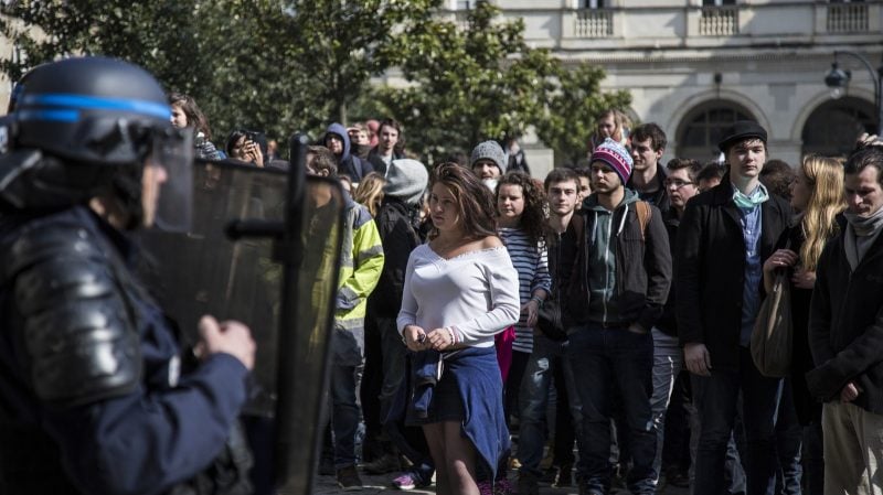 En marge des manifestations pacifiques, les services de renseignements français craignent des actions violentes le 10 septembre en France.