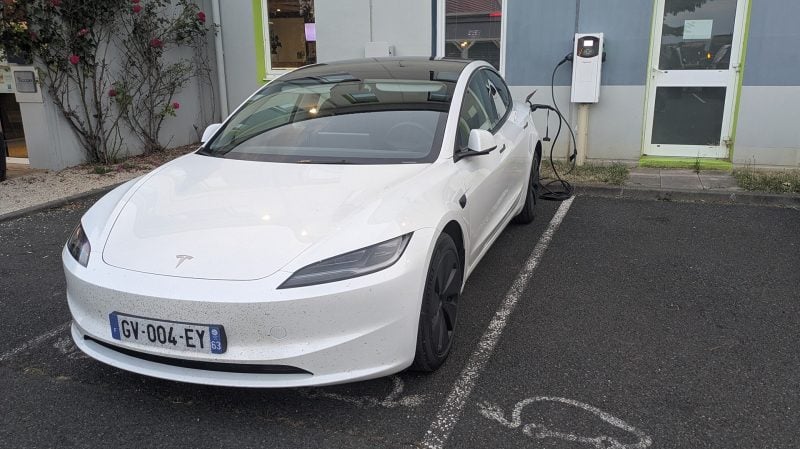 La Tesla Model 3 atteint les 750 km d'autonomie