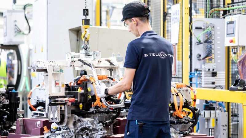 Pour le syndicat CFE-CGC, cette évolution « remet en cause le fragile équilibre issu de la fusion PSA–FCA ». 