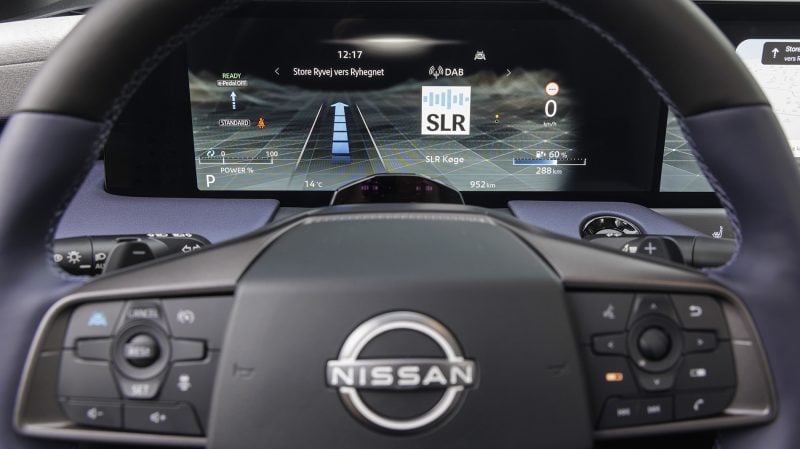 L'instrumentation numérique est elle aussi personnalisable et la conduite autonome de niveau 2 se gère en deux clics du pouce.