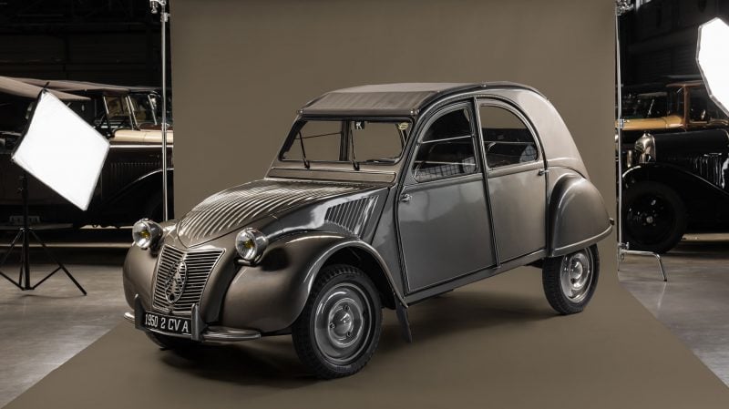 La Citroën 2CV avait opté pour un bicylindre à plat à la sonorité très reconnaissable.