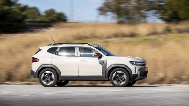 Le Duster reste proposé en hybride, thermique (hybridation légère) et GPL/thermique. Une gamme un peu complexe...