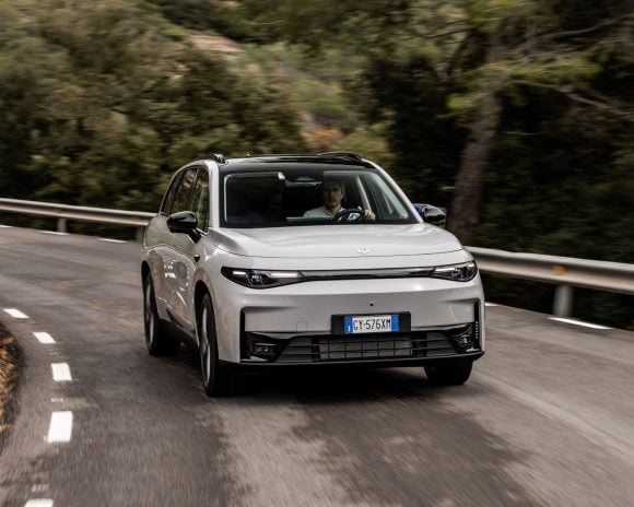 Le SUV hybride C10 REEV de Leapmotor © Leapmotor