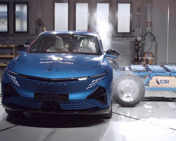 Clio 6 et Alpine A390 à 4 étoiles Euro NCAP, loin des meilleures du moment