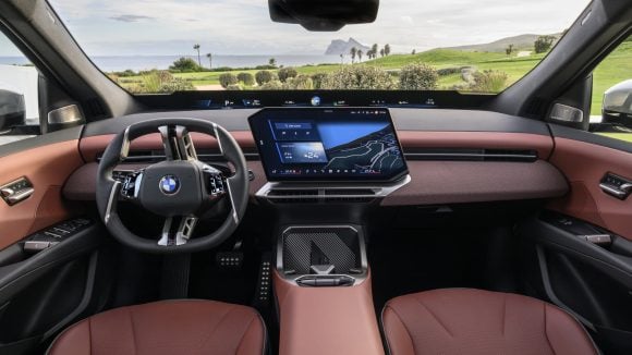 Planche de bord du BMW iX3 standard