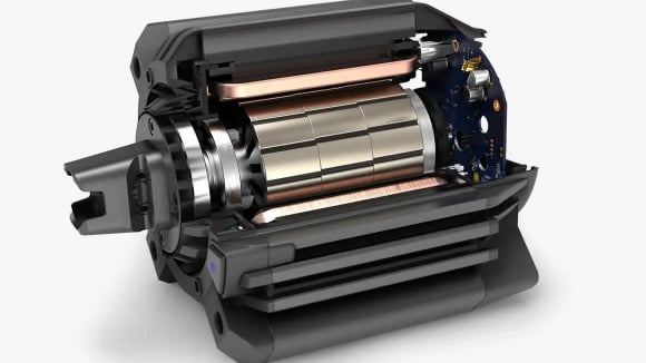 Dans un système Direct Drive, le moteur est placé près des mains pour un ressenti plus réaliste