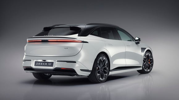 Zeekr 7 GT, modèle électrique avec architecture 800 volts