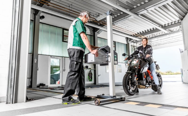 Contrôle technique moto : le test du bruit fait grimper les refus en 2025