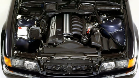 Première boîte automatique ZF à 6 rapports sur une BMW Série 7 à la fin des années 90