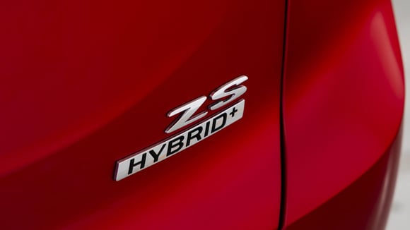 Le MG ZS Hybrid, un modèle qui évite les droits de douane visant les voitures électriques chinoises