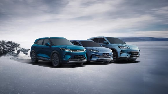 BYD met en avant des hybrides rechargeables en Europe