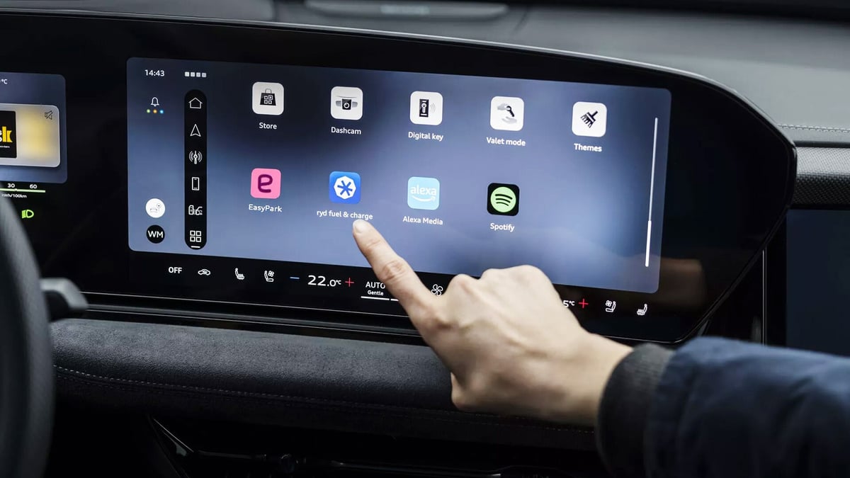 Audi veut vous faire payer parking, essence et recharge… sans sortir du siège conducteur
