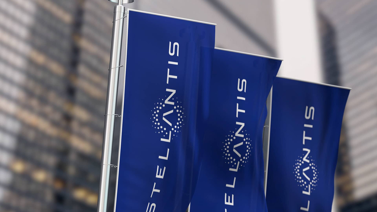 Rome attaque la stratégie électrique de Stellantis et met Bruxelles face à ses choix