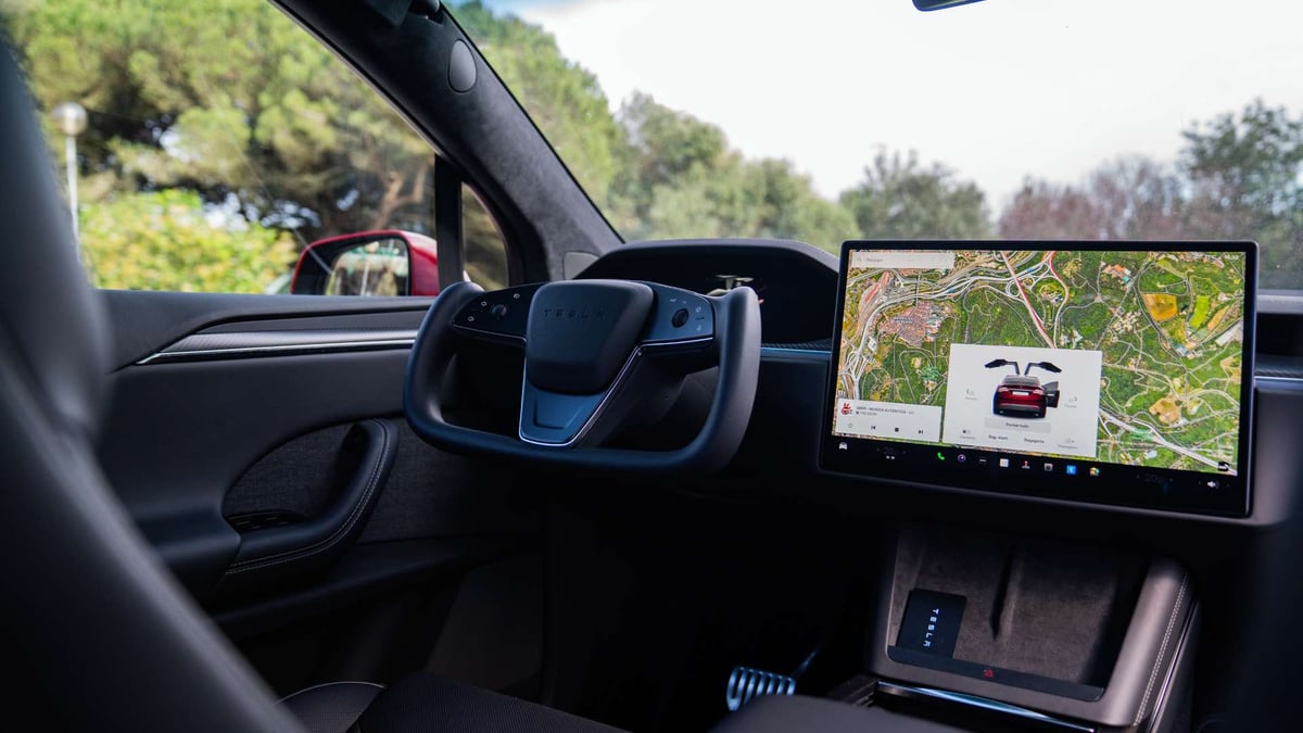 Boutons, volant, conduite autonome : la Chine décide de remettre des règles dans nos voitures ultra-tech