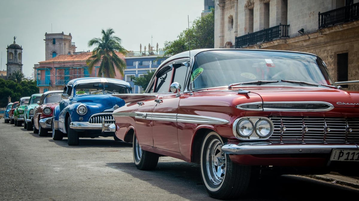 À Cuba, faire le plein devient un parcours du combattant : réservation obligatoire et prix qui explosent