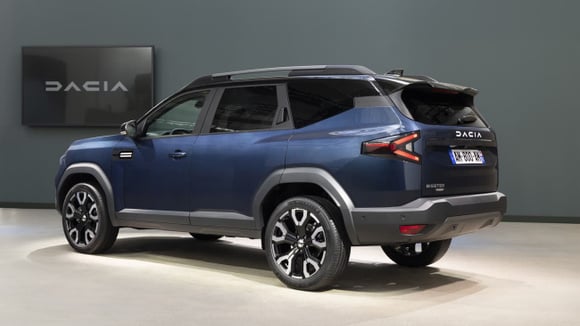 Les nouveaux modèles comme la R5 E-Tech électrique et le Dacia Bigster tirent les ventes