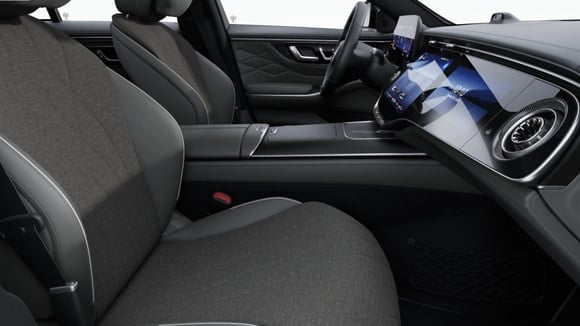 La sellerie Artico de la Mercedes Classe S mêlant tissu et similicuir