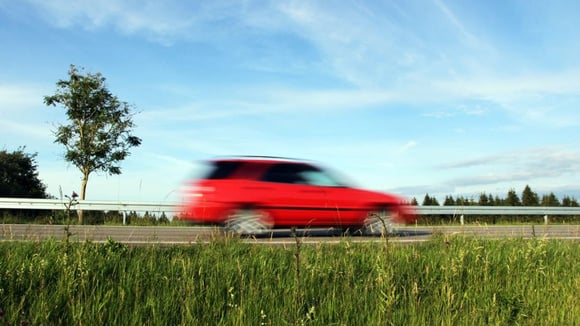 Un radar autonome peut flasher tout dépassement de la vitesse autorisée