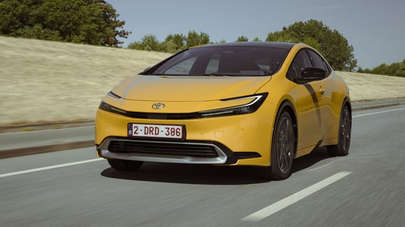 Toyota Prius de cinquième génération, version européenne hybride rechargeable