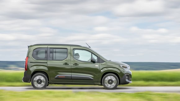 Le moteur 1.2 turbo-essence est réservé au Citroën Berlingo en carrosserie courte