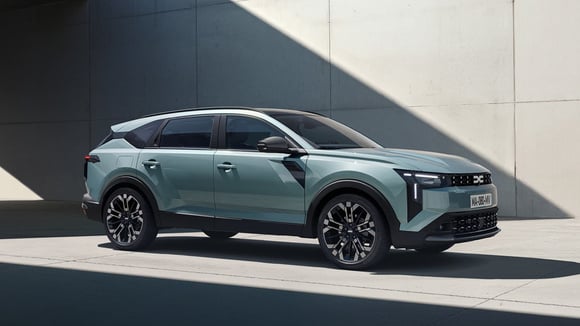 Le nouveau Dacia Striker joue la carte du break surélevé