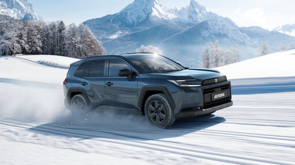 Le Suzuki Across de deuxième génération sera éligible à la garantie longue durée