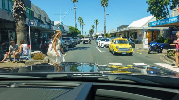 Le conflit au Moyen-Orient pousse les pays dépendants du pétrole importé à revoir leur stratégie