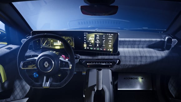 Habitacle de la Renault 5 Turbo 3E avec éléments communs et pièces spécifiques