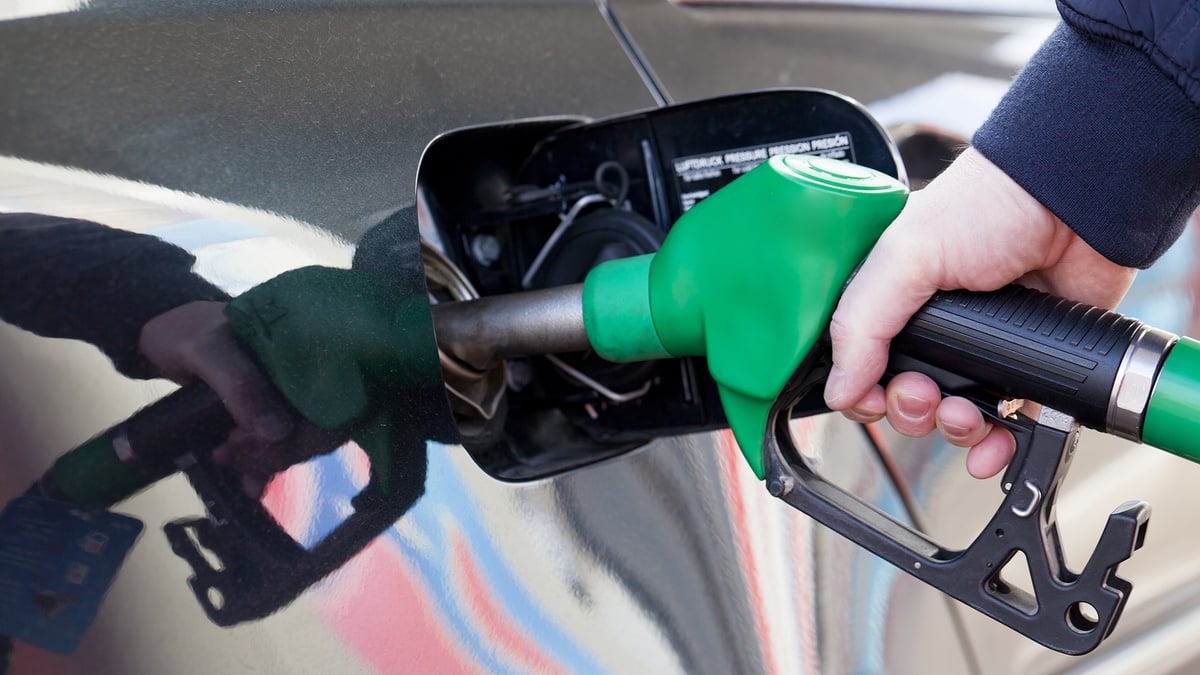 Carburant : pourquoi la France redoute la facture, pendant que l’Australie frôle la rupture