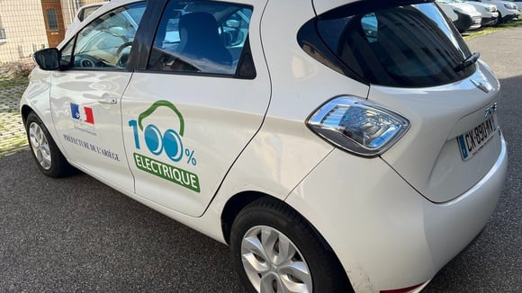 Renault Zoé proposée aux enchères à Marseille