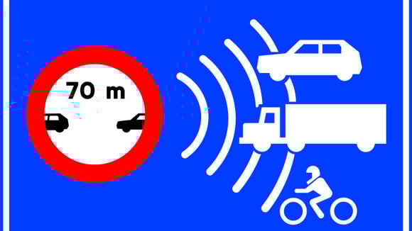 Panneau S991f contesté sur le réseau routier espagnol