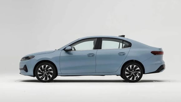 La Volkswagen Sagitar S, une berline proche de la Jetta réservée à la Chine
