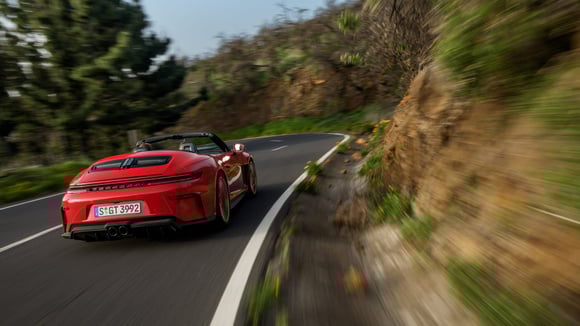 La Porsche 911 GT3 S/C affiche 1 497 kg à vide