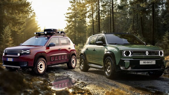 Comparaison visuelle : concept Fiat Grande Panda 4x4 et concept Renault R4 Savane 4x4