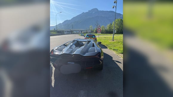 La gendarmerie de Haute-Savoie a intercepté une Lamborghini Revuelto