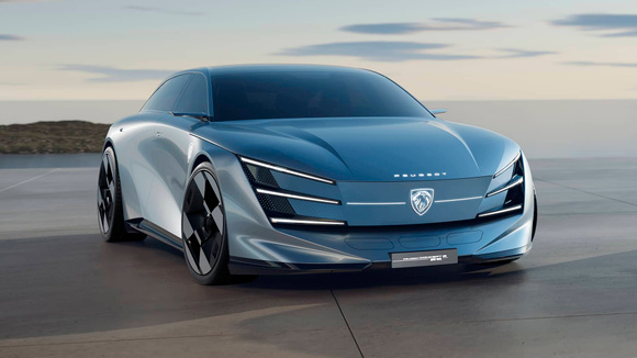Le Peugeot Concept 6 adopte une silhouette entre berline et grand break