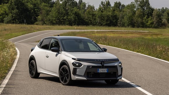 Antonio Filosa pourrait prioriser certaines marques au sein de Stellantis