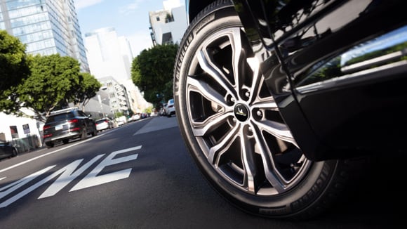 Le pneu Michelin Defender 2