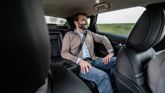 La Citroën C5 X est reconnue pour son confort, plus que pour ses matériaux