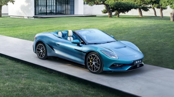 La Denza Z, un cabriolet 2+2 rare