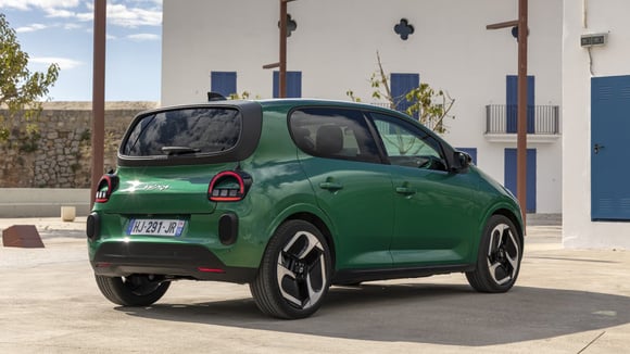 La Renault Twingo va-t-elle détourner des clients de la Renault 5 Five ?