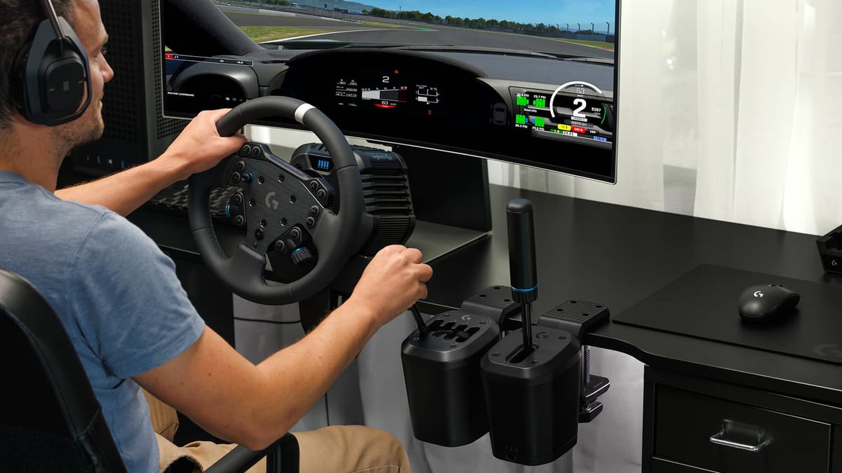 Logitech G RS H‑Shifter : un mois de test pour voir s’il joue enfin dans la cour des grands