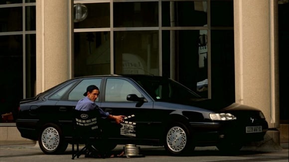 La Renault Safrane, mise en avant au cinéma, est devenue presque aussi rare que la version Biturbo.