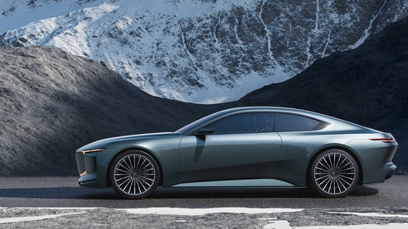 Le concept BMW Vision Alpina se présente comme un immense coupé de 5,20 m