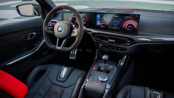 La particularité de la BMW M3 Handschalter : une boîte manuelle dans une base de M3 CS