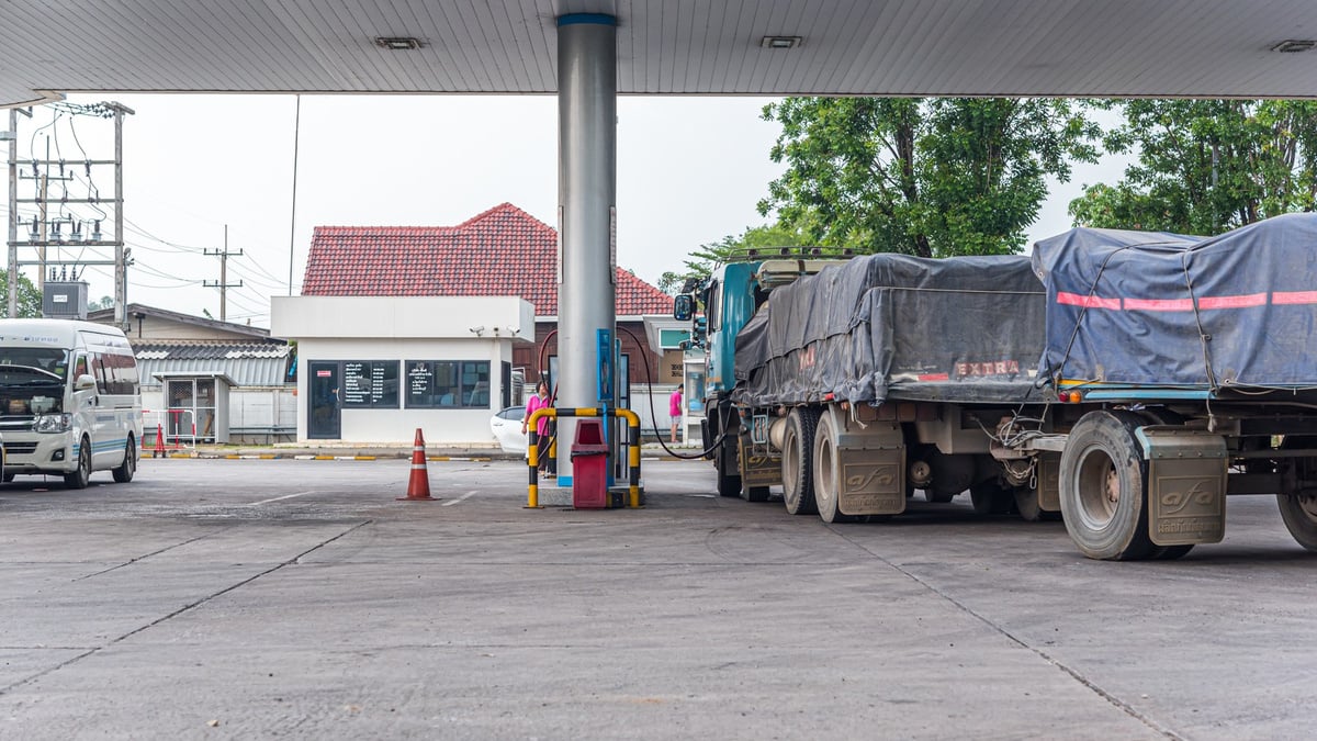 Cartes carburant falsifiées : 87 784 € envolés à la pompe en quelques pleins géants